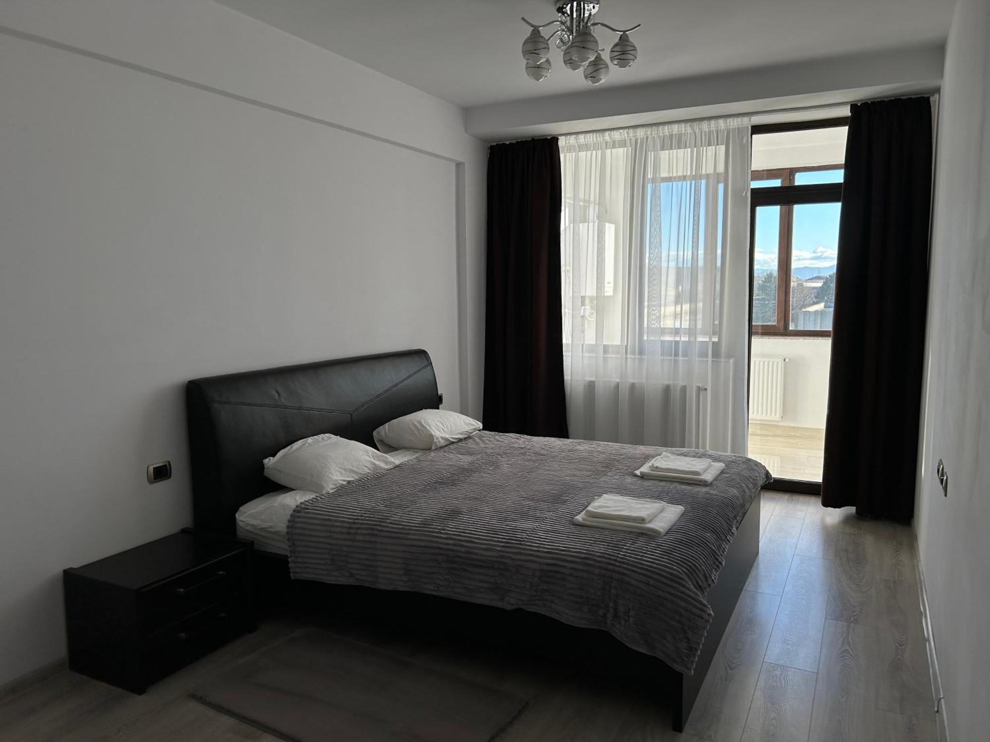 Lucky Apartment *